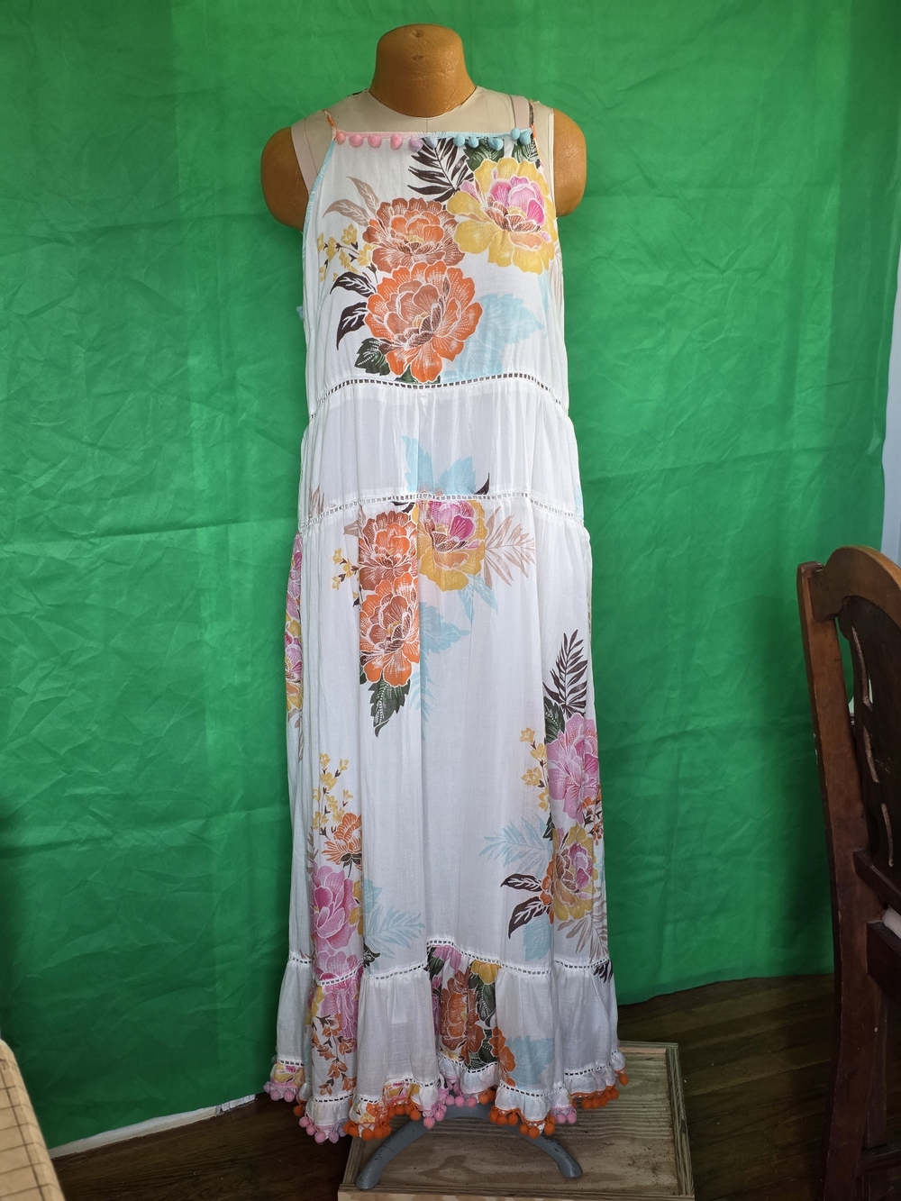 Farm Rio White Floral Pom‑Pom Maxi Dress NWT  Sz M